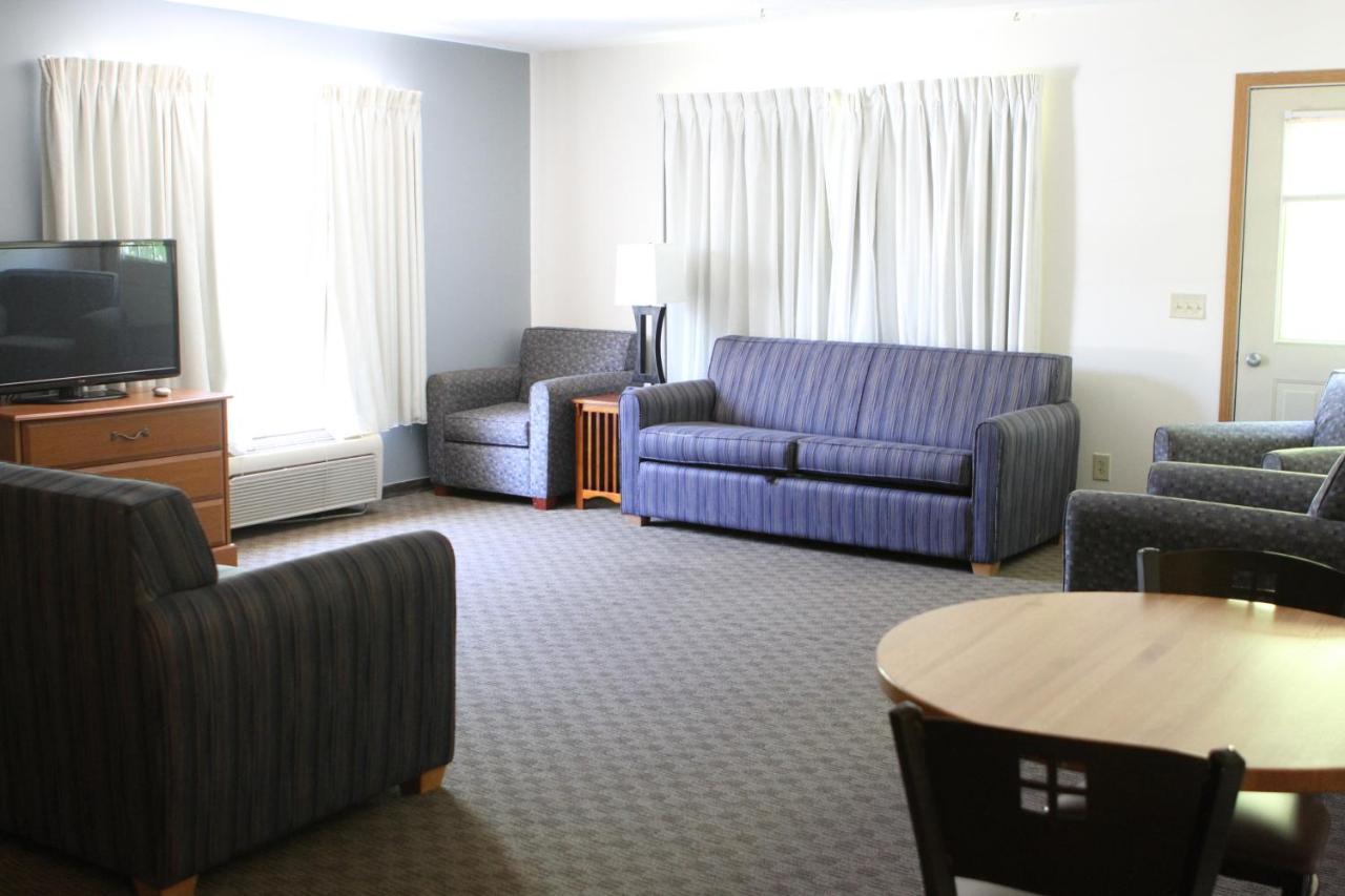 Bay Lodging Resort Put-in-Bay Exteriör bild